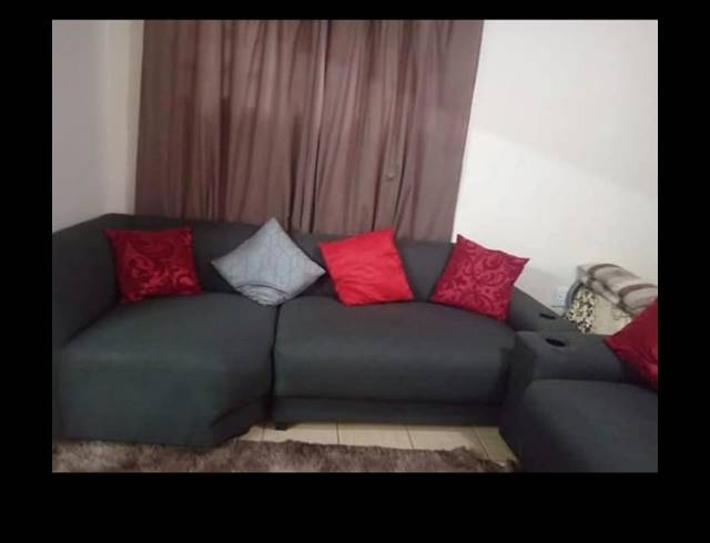 2 BEDROOM PROPERTY TO RENT IN ESCOMBE